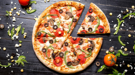 Avoid these 6 foods on a cruise