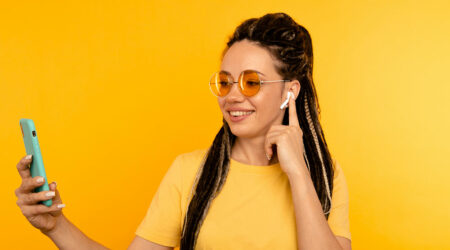 AirPods – Top Features and Deals to Consider