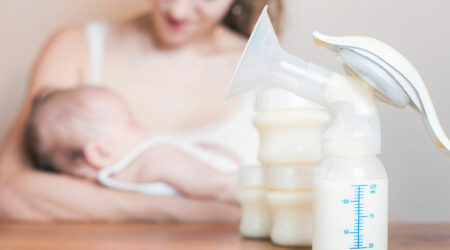 3 mistakes to avoid while pumping breast milk