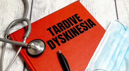 4 major warning signs of tardive dyskinesia