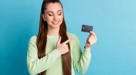 4 mistakes to avoid when applying for debit cards online