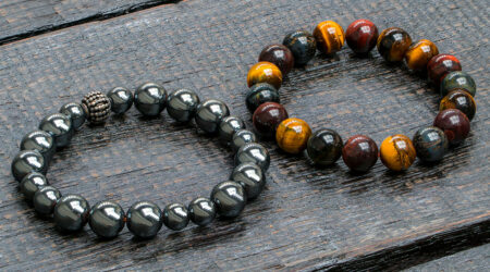 5 fashionable wristbands worth buying