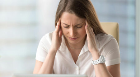 6 alarming signs of headaches one should not ignore