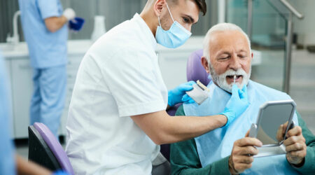 6 signs that one needs dental implants