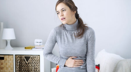 8 early signs and symptoms that indicate gastric cancer